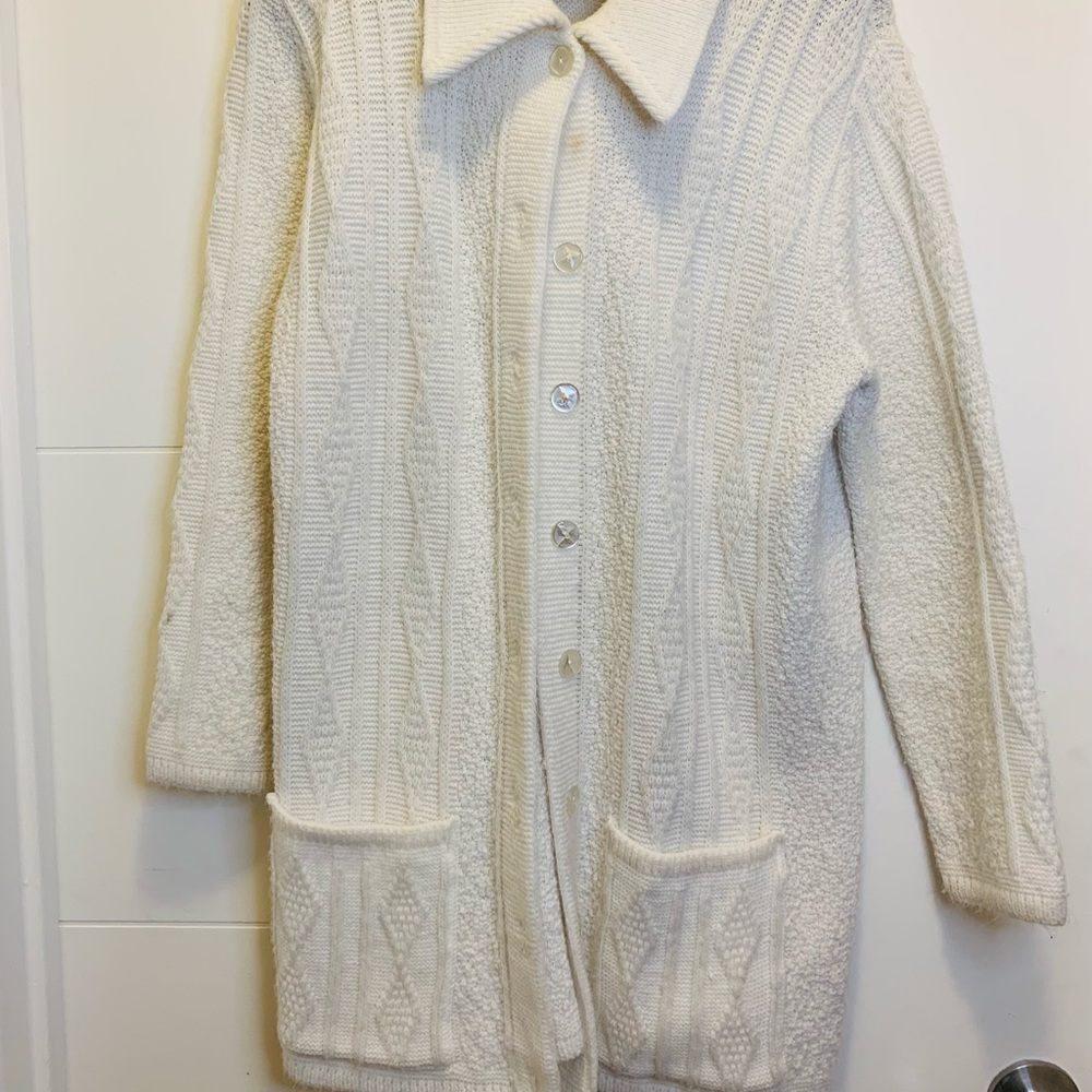 White Knitted Fuzzy 3/4 Length Cardigan